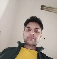 Goldy - Male adult performer in New Delhi