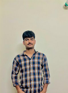 Golu - Male escort in New Delhi Photo 1 of 3