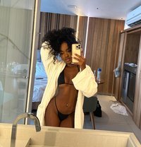 Gomz - escort in Entebbe