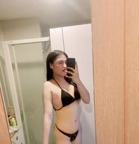 Good Ass Lucky - Transsexual escort in Abu Dhabi