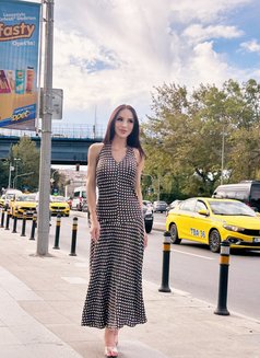 Good fcuk and cnm 🇹🇷🇹🇷 - Transsexual escort in İstanbul Photo 14 of 27