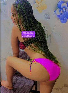 Good girl - escort agency in Riyadh Photo 7 of 12