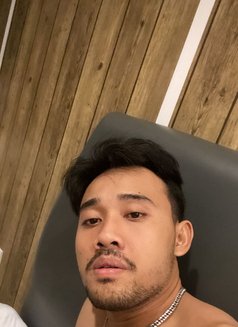 Good Massage Aldi - Acompañantes masculino in Bali Photo 5 of 7