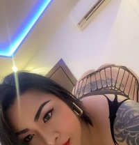 Good Massage and Big D - Transsexual escort in Riyadh