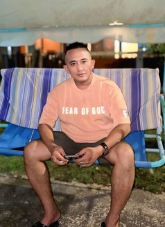 Good Massage Balines - Male escort in Johor Bahru Photo 4 of 5