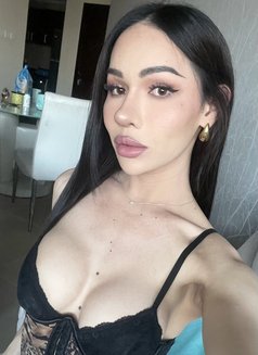 Good massage & hard big dick tight ass - Transsexual escort in Riyadh Photo 6 of 6