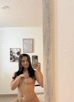 Arabia and Russia - escort in Jeddah Photo 3 of 5