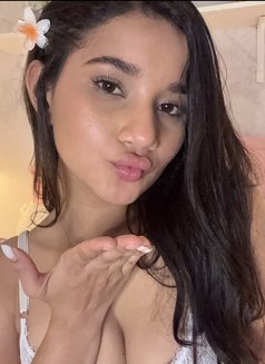 Arabia and Russia - escort in Jeddah Photo 5 of 5