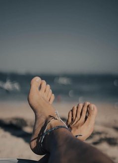 Good Vibes on Ly - Male escort in Bali Photo 4 of 5