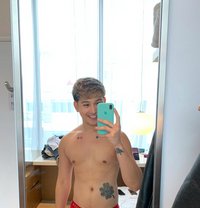 GOOODCATCHHHH - Male escort in Dubai Photo 2 of 27
