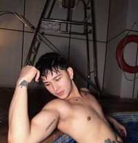 GOOODCATCHHHH - Acompañantes masculino in Dubai Photo 2 of 26