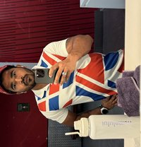Gopal - Male escort in Abu Dhabi