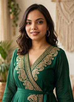 Gorgeous Beautiful Lady Vip Profile - escort in Bangalore Photo 1 of 4