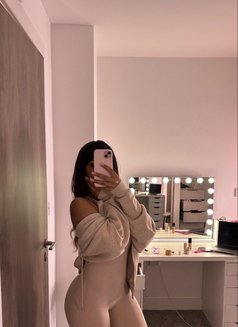 Gorgeous Billy - escort in Okinawa Island Photo 2 of 2