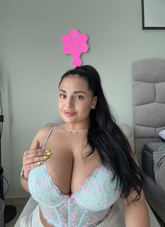 Gorgeous Sabrina - escort in Dubai Photo 8 of 16