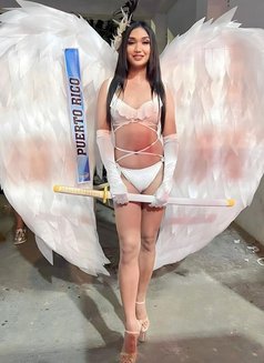 Gorgeous TS/ Fully Functional - Transsexual escort in Manila Photo 22 of 27