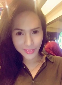 Gorgeous Ts Gina - Transsexual escort in Makati City Photo 5 of 8