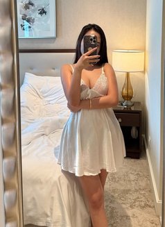 Gorgeousbombshell - escort in Osaka Photo 6 of 7