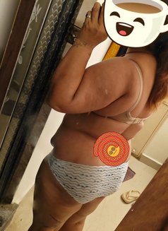 Gori Aanchal - puta in Bangalore Photo 3 of 7