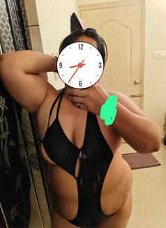 Gori Aanchal - puta in Bangalore Photo 7 of 7