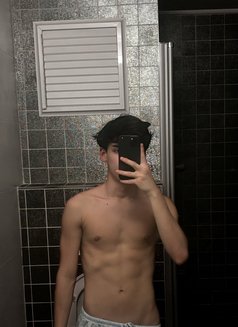 Goshatwink - Acompañantes masculino in Dubai Photo 6 of 6