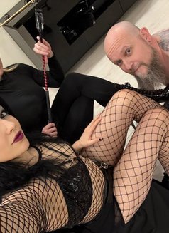 Goth Delilah - dominatrix in Dublin Photo 1 of 5