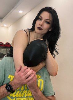 Goth Delilah - dominatrix in Dublin Photo 4 of 5