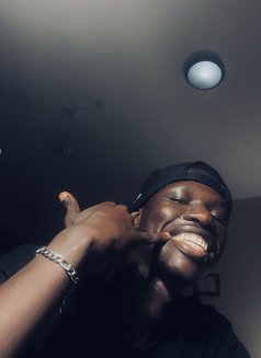 Gouliver - Male escort in Abuja Photo 3 of 3