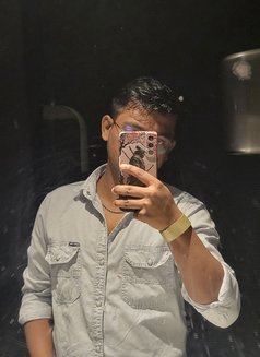Gourav at Your Service - Male escort in Gurgaon Photo 4 of 4