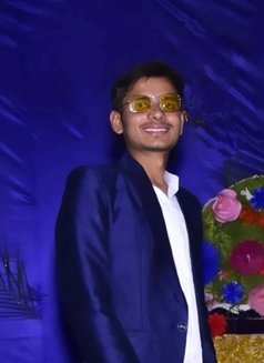 Gourav - Male escort in Indore Photo 2 of 4