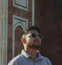 Gouravs Aww dose - Acompañantes masculino in New Delhi