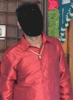 Gowda - Acompañantes masculino in Bangalore Photo 1 of 1