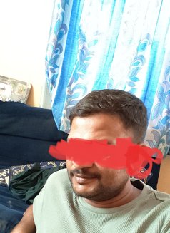 Gowdablr - Male adult performer in Bangalore Photo 1 of 1