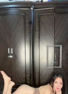 Grab Life By the PUSSY - puta in Dubai Photo 21 of 22