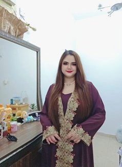 Gracc - masseuse in Muscat Photo 4 of 5