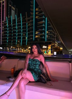 Grace - puta in Dubai Photo 7 of 8