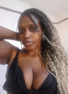 Grace - escort in Tel Aviv Photo 2 of 2