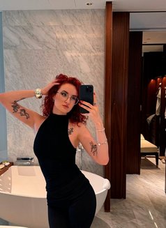Grace - escort in Dubai Photo 4 of 6