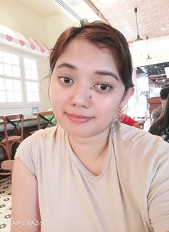 Janine - puta in Dubai Photo 2 of 6