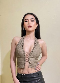 Emiliana Grace - escort in Jakarta Photo 8 of 13