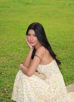 Grace - escort in Bangkok Photo 7 of 19