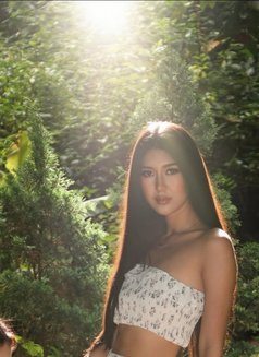 Grace - escort in Bangkok Photo 9 of 19