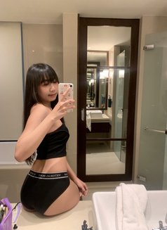 Grace - escort in Phuket Photo 13 of 14