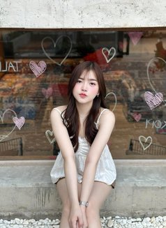 Gracee - escort in Bali Photo 2 of 5