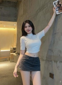 Gracia - escort in Jakarta Photo 1 of 4