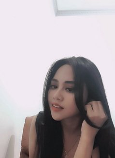 Mellia - escort in Bali Photo 2 of 6