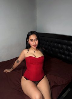 Gracylicious | GFE - escort in Manila Photo 2 of 5