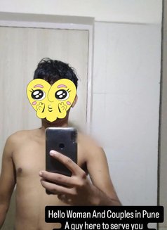 Gravitto - Male escort in Pune Photo 1 of 2