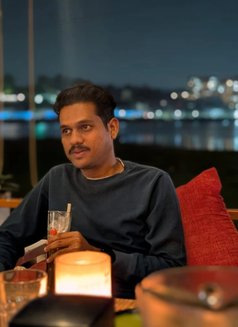 Gravitto8827 - Male escort in Pune Photo 1 of 5