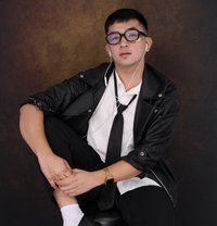 Gray Adiel - Male escort in Makati City